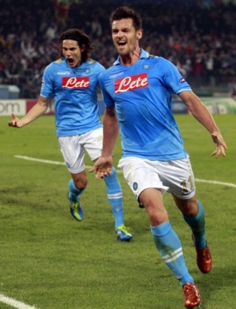 们坚持不懈 们坚持不懈